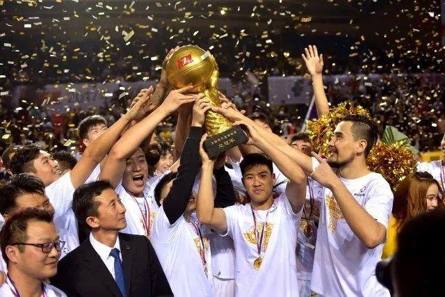 三亚亚沙会开赛 沙滩手球中国队迎首秀