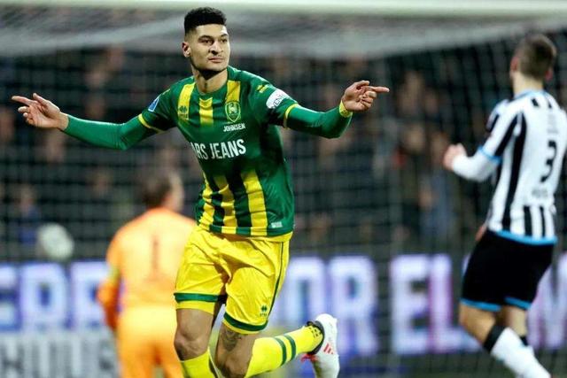 利物浦后悔了吗？玛玛达面对巴萨被狂灌7球