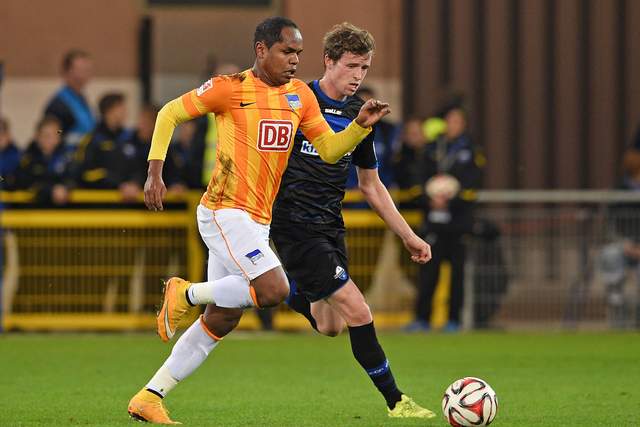 太阳险胜独行侠豪取7连胜 森林狼大胜开拓者