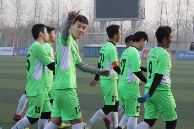 詹姆斯12+9库里7分 美国男篮大胜巴西晋级四强